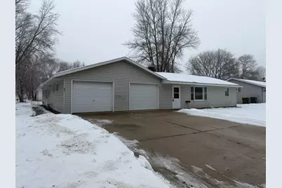 801 14th Avenue SW, Willmar, MN 56201 - Photo 11