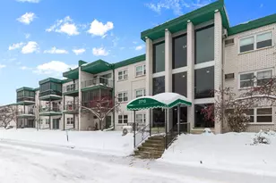 2710 Dale St N, Roseville, MN 55113 - Photo 1