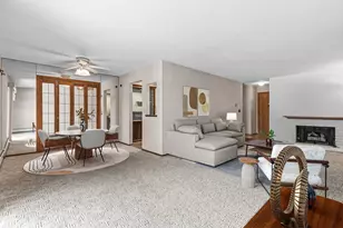 2710 Dale St N, Roseville, MN 55113 - Photo 3