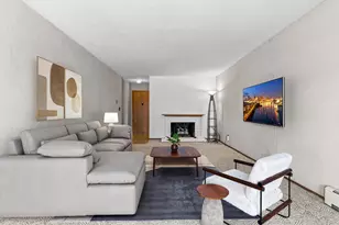 2710 Dale St N, Roseville, MN 55113 - Photo 5