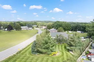 619 Portland Ct NE, Rochester, MN 55906 - Photo 45