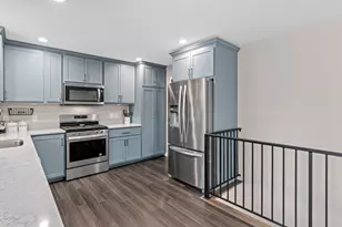 12865 1st Ave S, Burnsville, MN 55337 - Photo 5