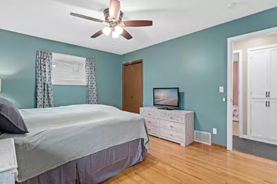 12865 1st Avenue S, Burnsville, MN 55337 - Photo 15