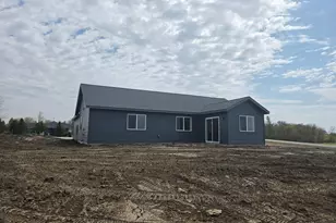 707 Council Court, Ellendale, MN 56026 - Photo 31