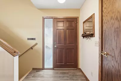 6037 Aztec Trail, North Branch, MN 55056 - Photo 9