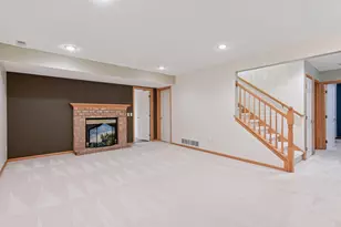 8410 Burlwood Dr, Chanhassen, MN 55317 - Photo 35