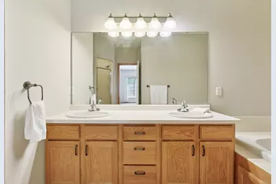 8410 Burlwood Drive, Chanhassen, MN 55317 - Photo 29