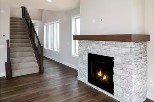 5380 176th St, Lakeville, MN 55044 - Photo 3