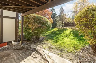 5157 Balmoral Ln, Bloomington, MN 55437 - Photo 19