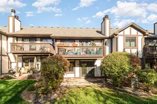 5157 Balmoral Ln, Bloomington, MN 55437 - Photo 3