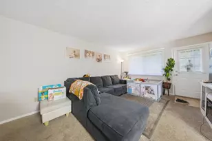 13463 Zenith Ln, Eden Prairie, MN 55346 - Photo 5