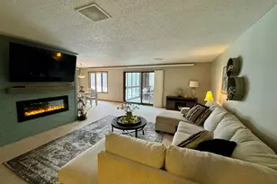 415 S 4th St, Marshall, MN 56258 - Photo 5