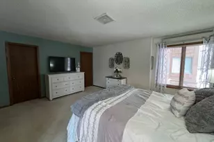 415 S 4th St, Marshall, MN 56258 - Photo 17