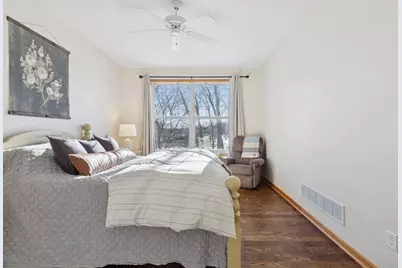 5780 Prairie Ridge Drive, Shoreview, MN 55126 - Photo 17