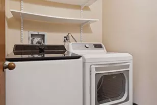 2885 Knox Ave S, Minneapolis, MN 55408 - Photo 27