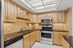 2885 Knox Ave S, Minneapolis, MN 55408 - Photo 11