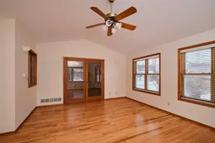 2214 Viola Heights Dr NE, Rochester, MN 55906 - Photo 13