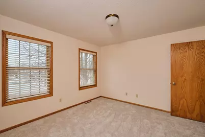 2214 Viola Heights Drive NE, Rochester, MN 55906 - Photo 25