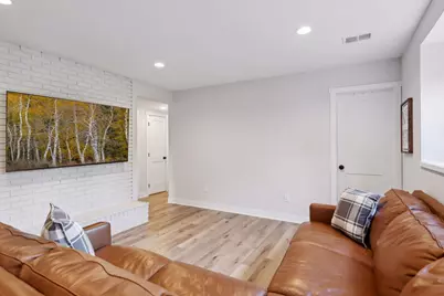 7 Doral Road, Dellwood, MN 55110 - Photo 27