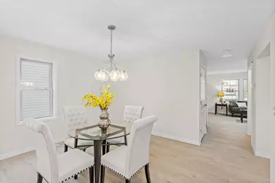 2210 Irving Avenue N, Minneapolis, MN 55411 - Photo 5