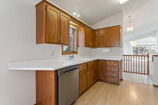 10720 57th Pl N, Plymouth, MN 55442 - Photo 17