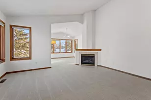 10720 57th Pl N, Plymouth, MN 55442 - Photo 7