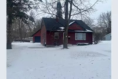1323 Kandiyohi Avenue SW, Willmar, MN 56201 - Photo 1