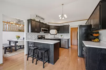 8724 Loch Lomond Boulevard, Brooklyn Park, MN 55443 - Photo 11