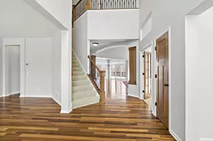 12424 Princeton Ave, Eden Prairie, MN 55347 - Photo 9