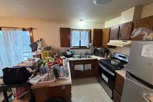 719 Givens Ln, Minneapolis, MN 55411 - Photo 9