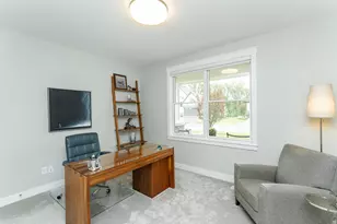 2720 Bentley Dr SW, Rochester, MN 55902 - Photo 19