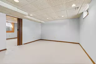 501 W 53rd St, Minneapolis, MN 55419 - Photo 33