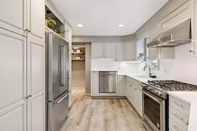 2147 Lincoln Avenue, Saint Paul, MN 55105 - Photo 11