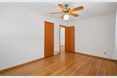 3133 26th Avenue N, Golden Valley, MN 55422 - Photo 21