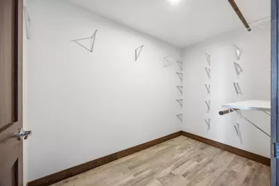 6490 Selkirk Drive S, Fargo, ND 58104 - Photo 47