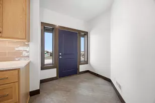 6490 Selkirk Dr S, Fargo, ND 58104 - Photo 3