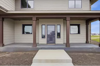 6490 Selkirk Drive S, Fargo, ND 58104 - Photo 3