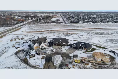 6490 Selkirk Drive S, Fargo, ND 58104 - Photo 83