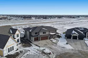 6490 Selkirk Dr S, Fargo, ND 58104 - Photo 73