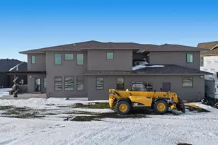 6490 Selkirk Dr S, Fargo, ND 58104 - Photo 71