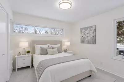 19 Mission Lane, Bloomington, MN 55420 - Photo 11