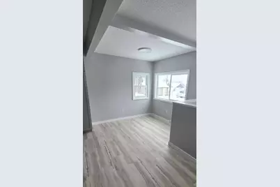 114 Louisiana Avenue W, Gilbert, MN 55741 - Photo 5