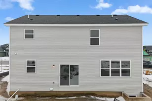 558 Waterford Pl, Waconia, MN 55387 - Photo 3