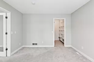 2427 Emerald Trail, Minnetonka, MN 55305 - Photo 41