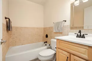 1304 W Medicine Lake Dr, Plymouth, MN 55441 - Photo 19