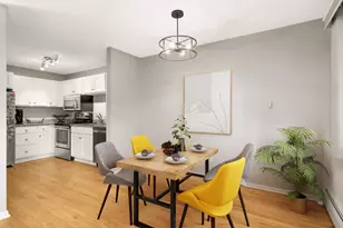 1304 W Medicine Lake Dr, Plymouth, MN 55441 - Photo 9