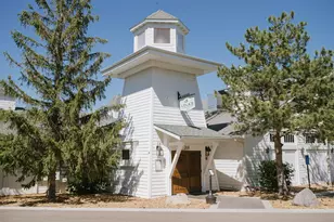 215 HUNTINGTON DR, Waconia, MN 55387 - Photo 23