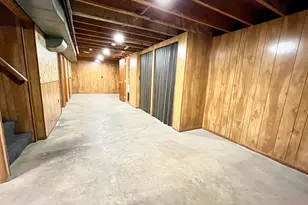 926 N Aurdal Ave, Fergus Falls, MN 56537 - Photo 23