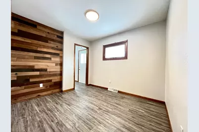 926 N Aurdal Avenue, Fergus Falls, MN 56537 - Photo 19