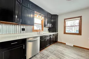 926 N Aurdal Ave, Fergus Falls, MN 56537 - Photo 19